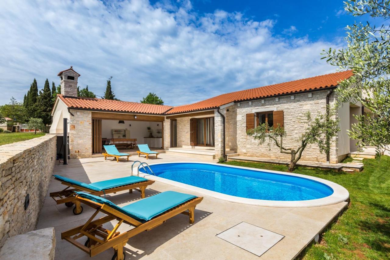 Villa Vignola Kavran Exterior foto