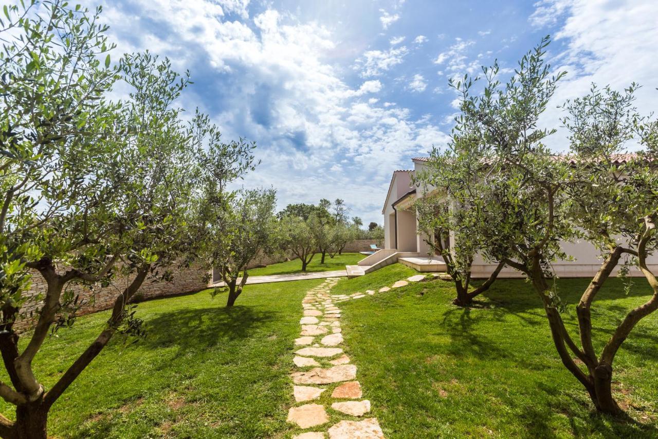 Villa Vignola Kavran Exterior foto