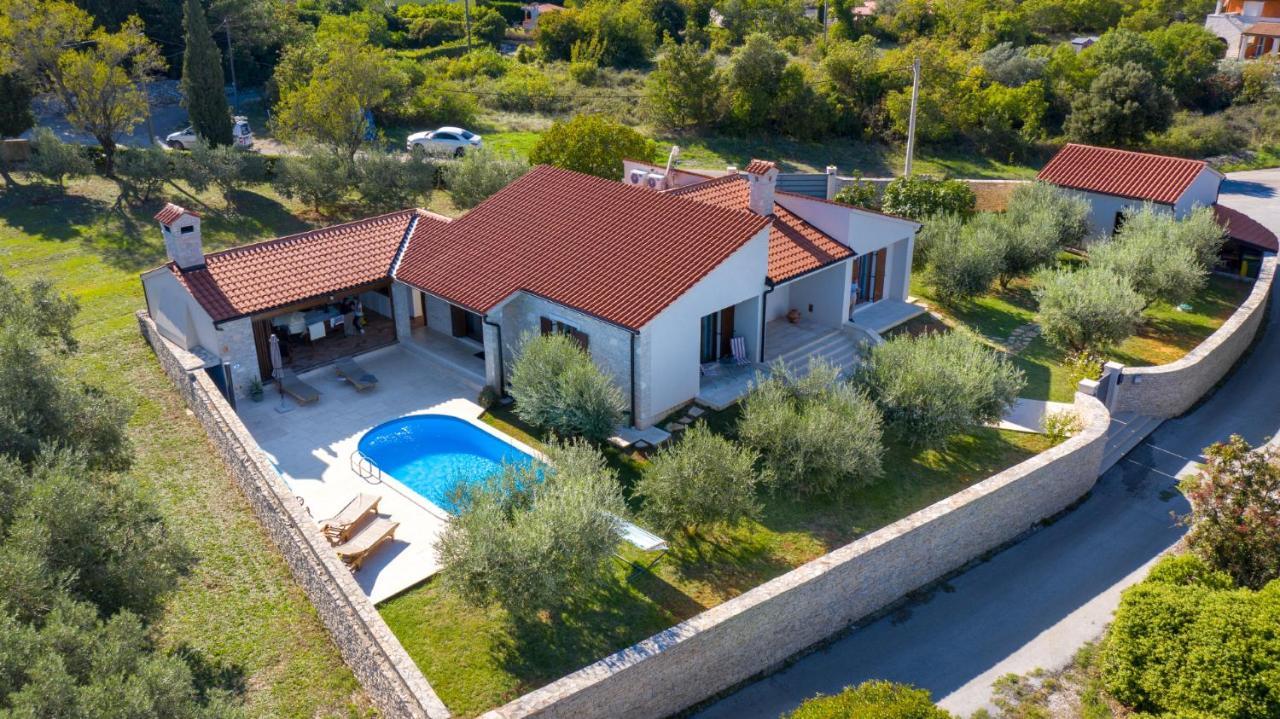 Villa Vignola Kavran Exterior foto